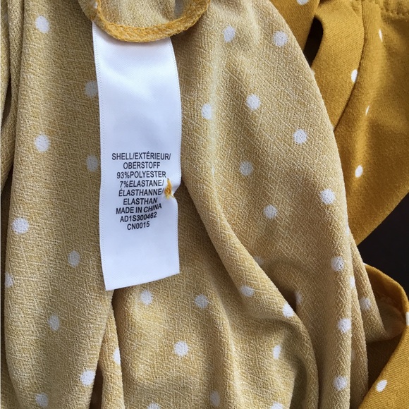 Andrianna Papell Long Sleeved Blouse Yellow Size Medium Like New $26 - Picture 9 of 9